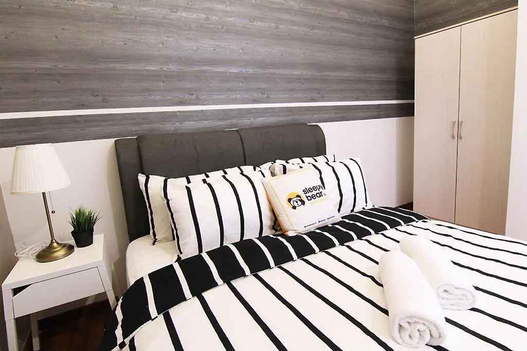 Azure Residences By Sleepy Bear Paradigm Mall Petaling Jaya 0*,