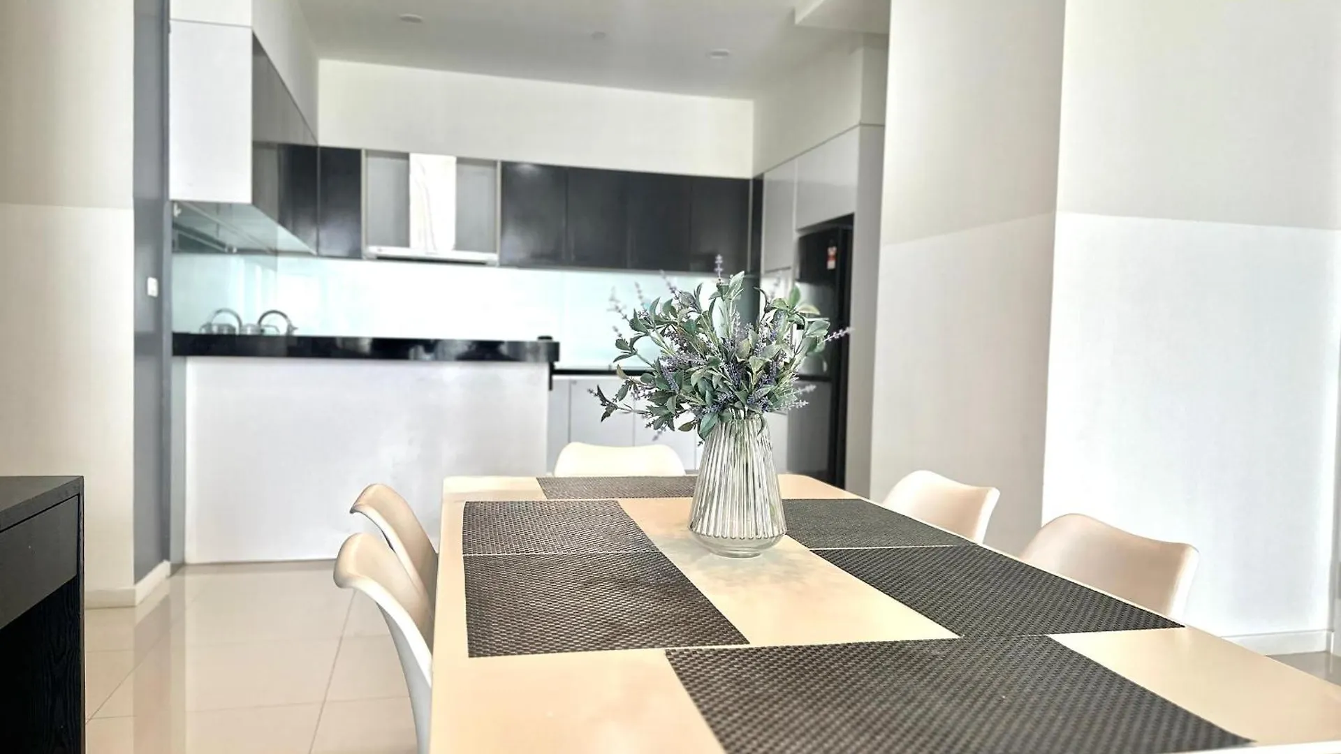 Apartment Azure Residences By Sleepy Bear Paradigm Mall Petaling Jaya