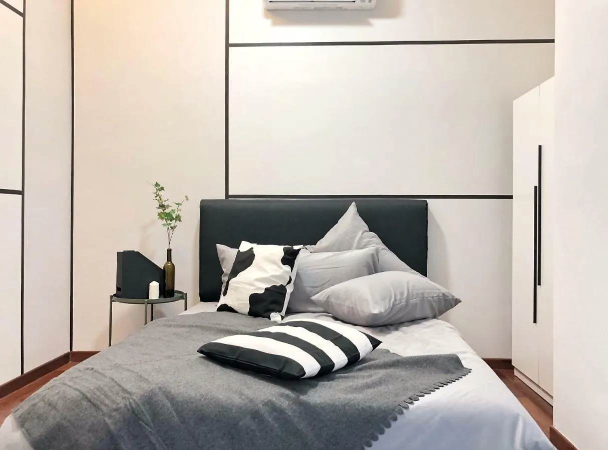 Azure Residences By Sleepy Bear Paradigm Mall Petaling Jaya 0*,  Malaysia