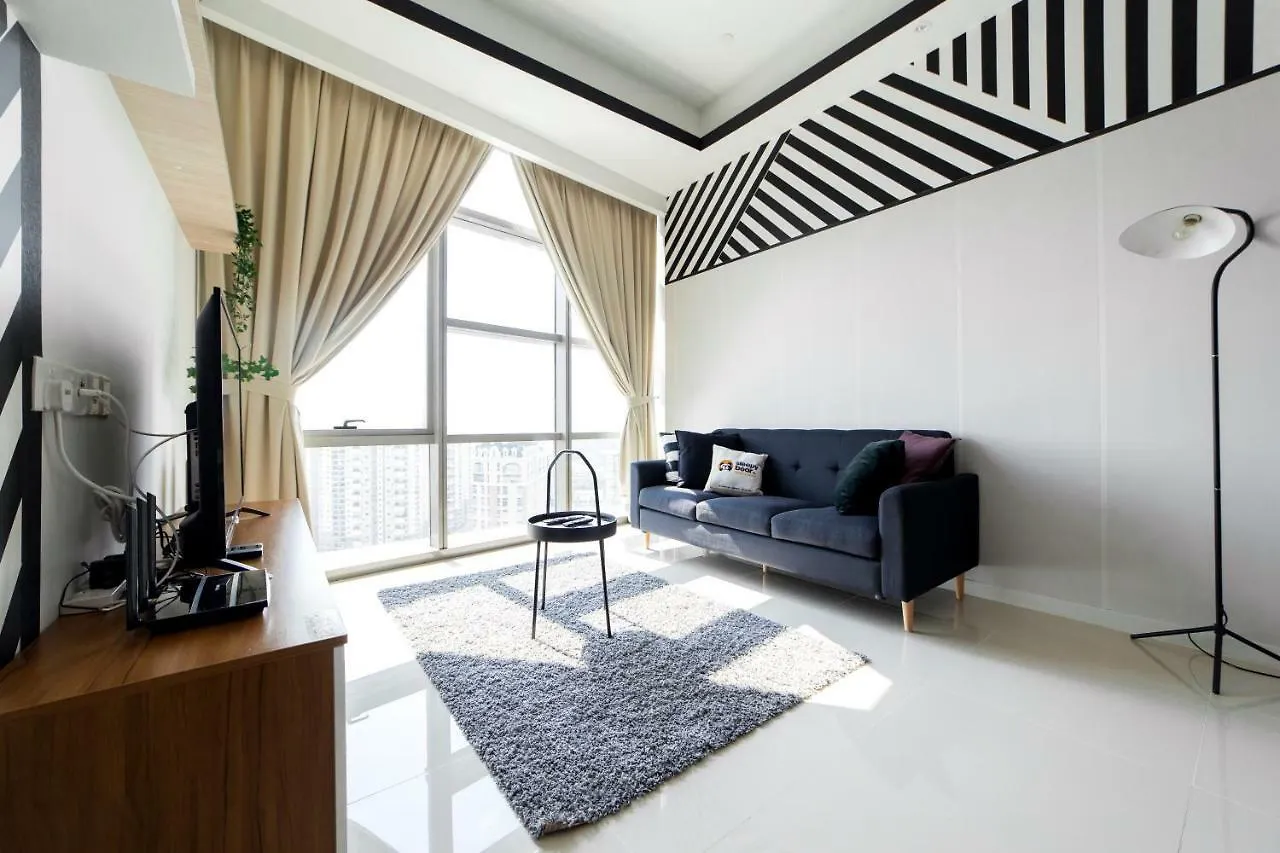 Azure Residences By Sleepy Bear Paradigm Mall Petaling Jaya Apartment
