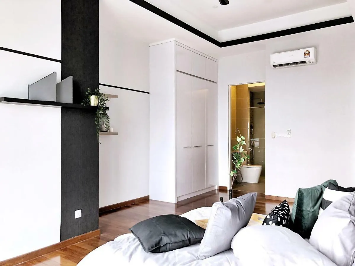 Azure Residences By Sleepy Bear Paradigm Mall Petaling Jaya Apartment