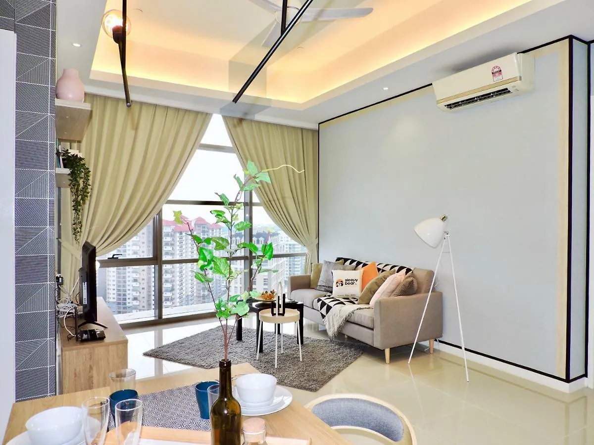 Azure Residences By Sleepy Bear Paradigm Mall Petaling Jaya